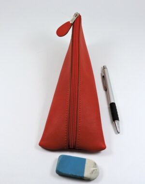 Trousse ecolier berlingot stylos bureau cuir rouge