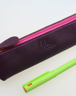 Trousse stylos maquillage cuir maroquinerie Lyon aubergine