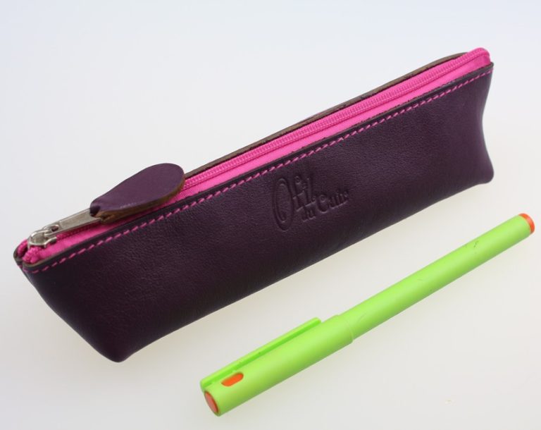 Trousse stylos maquillage cuir maroquinerie Lyon aubergine