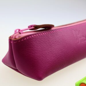 Trousse stylos maquillage cuir maroquinerie Lyon fuchsia