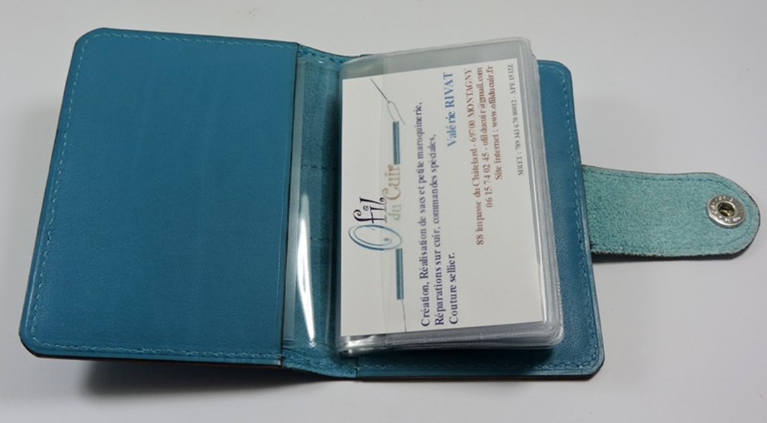 Porte carte fidélités bancaire visites maroquinerie Lyon cuir bleu turquoise accessoire