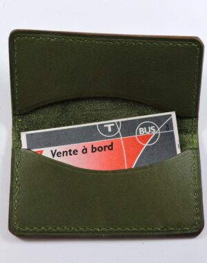 porte ticket cuir metro bus paris lyon maroquinerie vert kaki