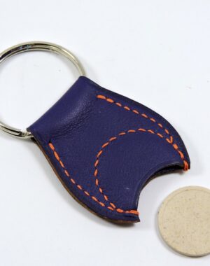 Porte clef cuir jeton caddie bois maroquinerie Lyon bleu marine