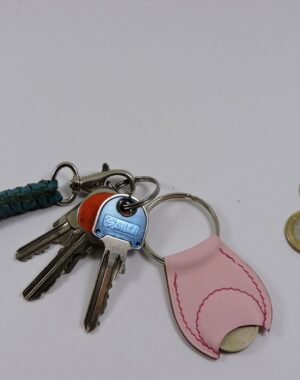 Porte clef cuir jeton caddie bois maroquinerie Lyon rose