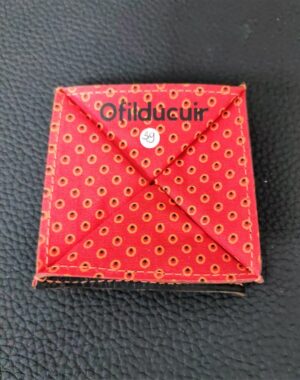 Porte monnaie origami en cuir noir doublé tissu africain petits pois rouge ofilducuir zoulou