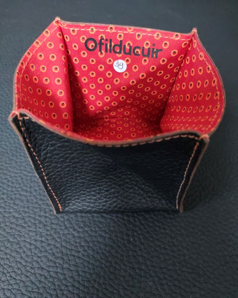 Porte monnaie origami en cuir noir doublé tissu pois rouge africain ofilducuir zoulou