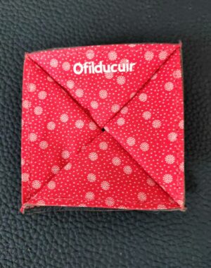 Porte monnaie origami en cuir noir doublé tissu rouge africain ofilducuir zoulou