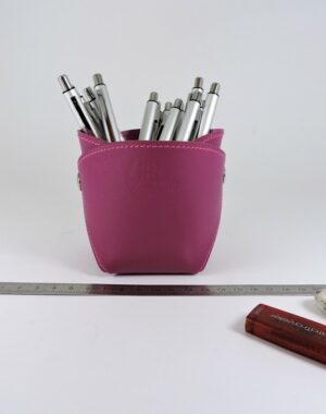 pot crayons stylos cuir violet maroquinerie Lyon