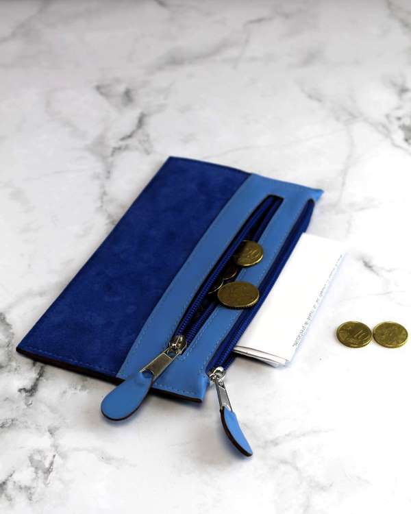 Pochette bleu cuir veau velours pour la monnaie et les papiers fabriqué à Lyon