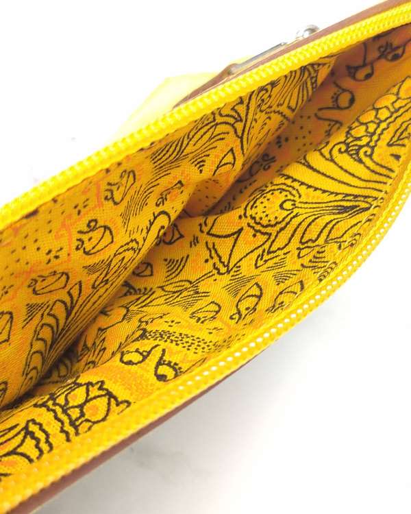 Pochette cuir jaune doublée tissus africain fait main maroquinerie Lyon
