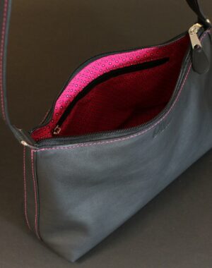 Sac main baguette cuir noir ofilducuir maroquinerie Lyon tissu fuchsia