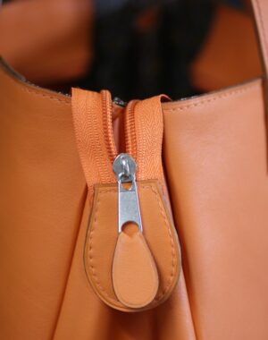 Sac main femme cuir orange Lyon artisanat