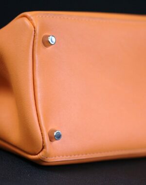 Sac main femme cuir orange maroquinerie Lyon