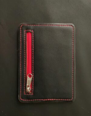 Porte cartes bancaire et carte d'identité en cuir noir et rouge maroquinerie artisanale française Lyon