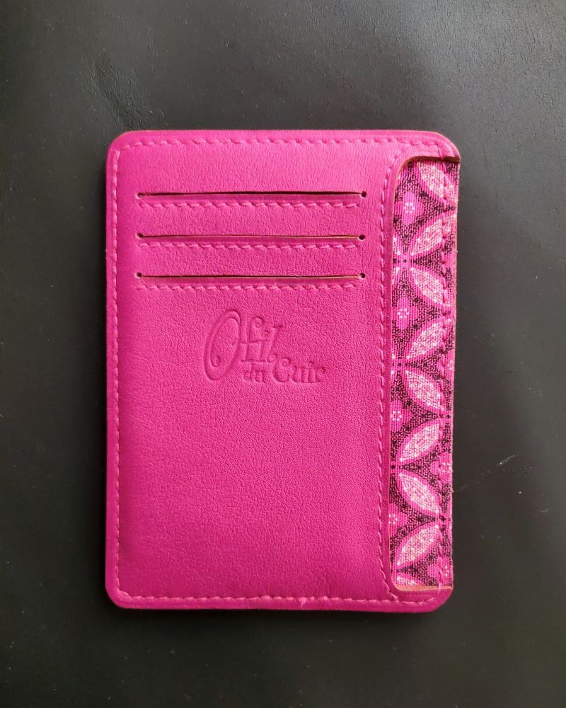 Porte cartes bancaire et carte d'identité en cuir rose maroquinerie artisanale française Lyon