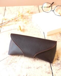 Étui à lunettes et porte-téléphone en cuir Nissim - CÉRÈS - Marques de France