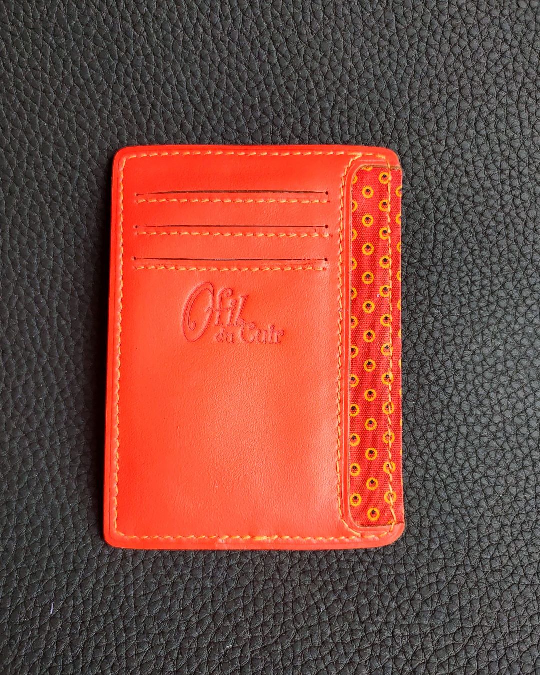 Porte carte ultra fin un portefeuille minimalisme en cuir rouge et tissu africain