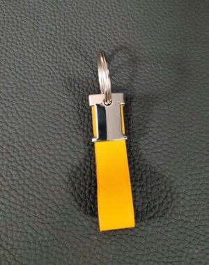 Porte clés en cuir jaune accessoire de maroquinerie haute gamme Lyon Ofilducuir