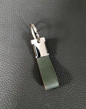 Porte clés en cuir vert accessoire de maroquinerie Lyon Ofilducuir