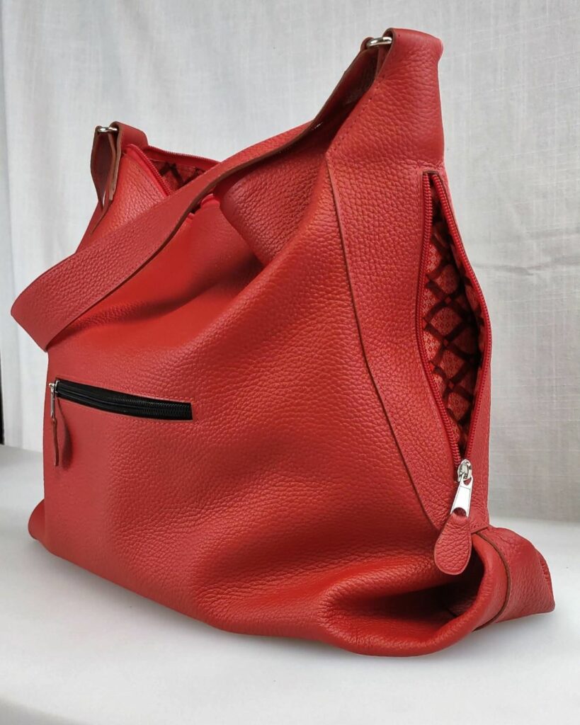 Grand sac à main fourre-tout en cuir rouge, fabriqué en France